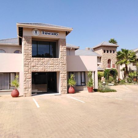 Tuscany Vryburg Dış mekan fotoğraf