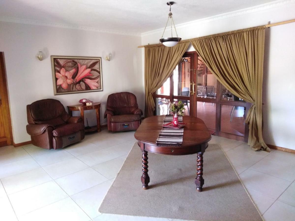 Tuscany Vryburg Dış mekan fotoğraf