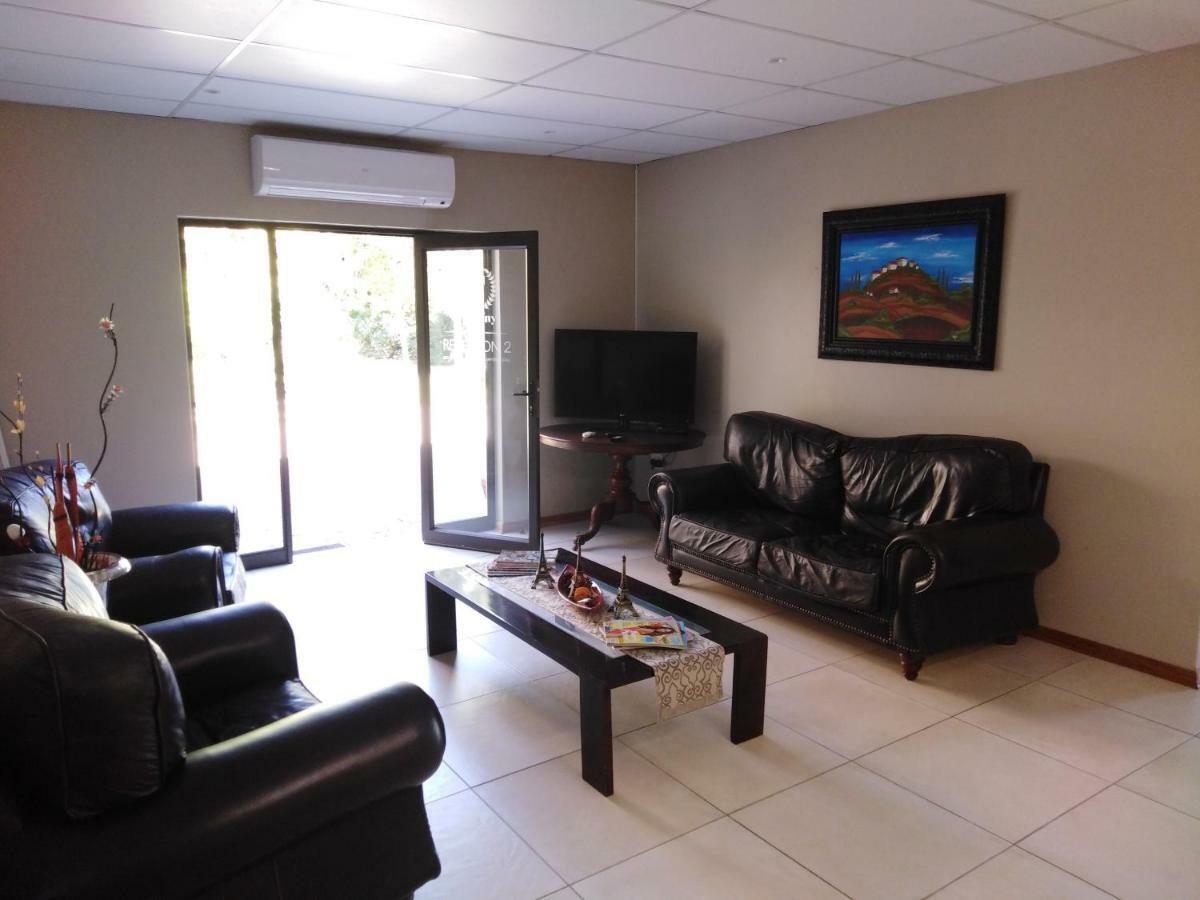 Tuscany Vryburg Dış mekan fotoğraf